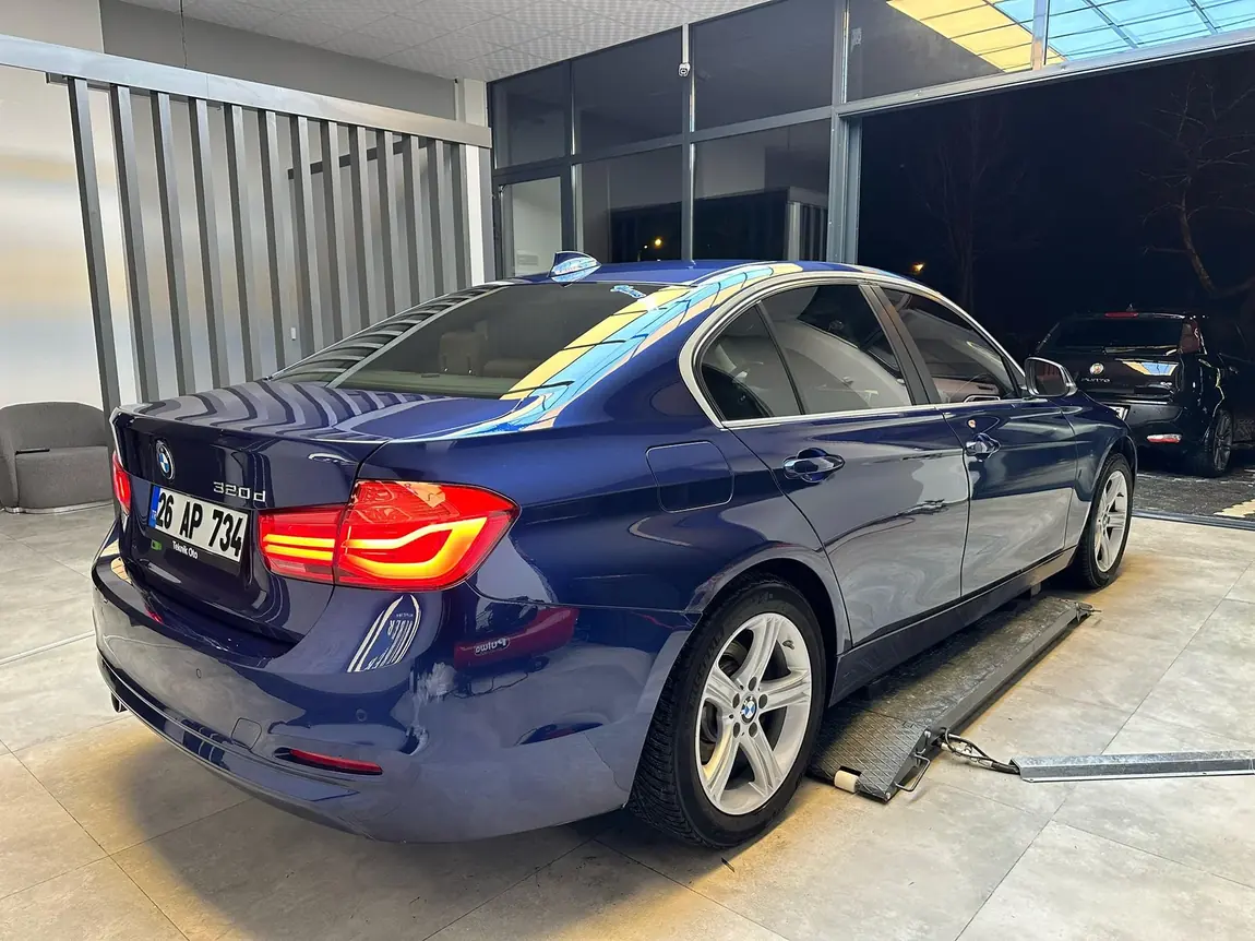 BMW binek araç